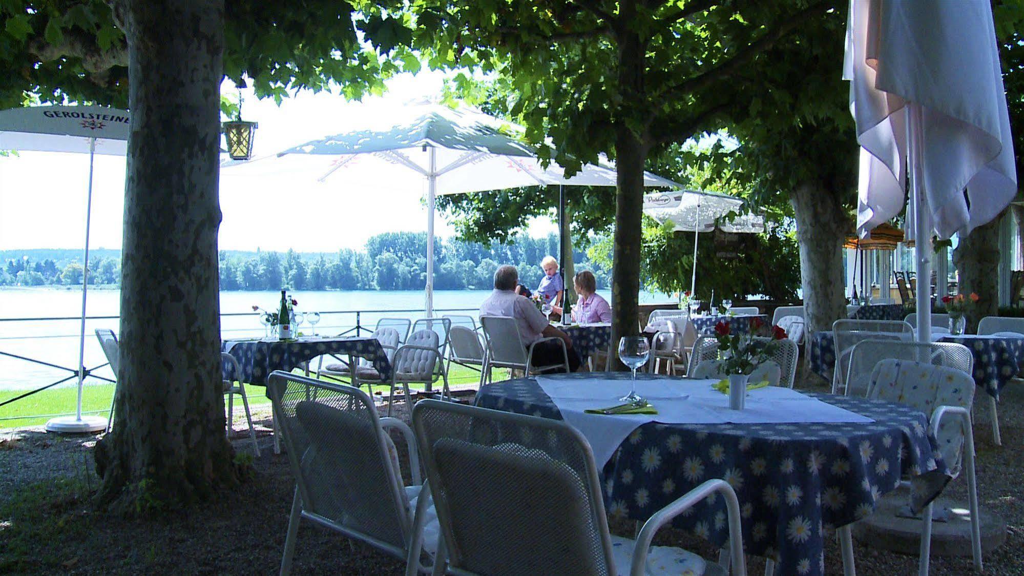 Zum Neuen Schwan Hotel Walluf Eksteriør billede